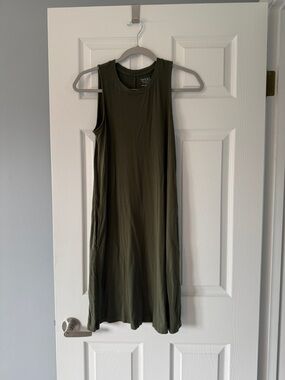 Time and Tru Olive Green Sleeveless Midi Tank Dress